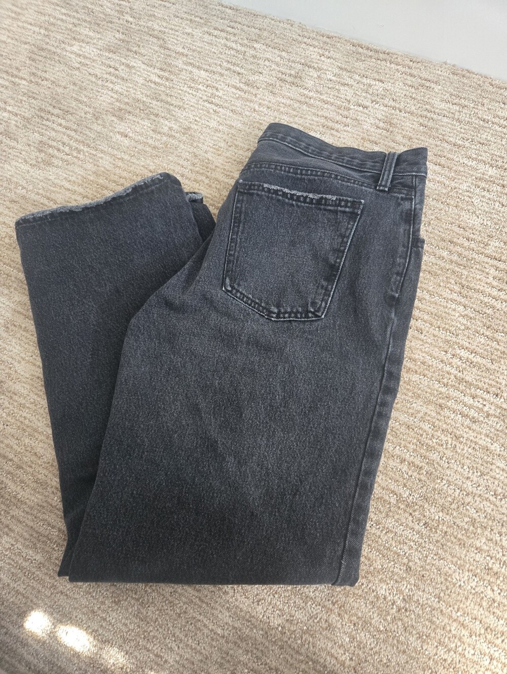 Universal Thread Mid Rise 90s Baggy Black Button-Fly Jeans - Picture 2 of 3